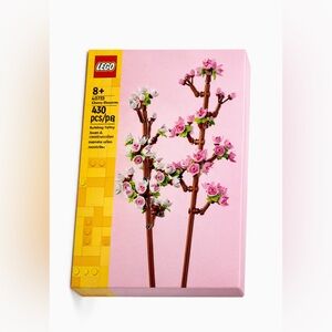 LEGO Floral Blossom Set with Pink and Brown